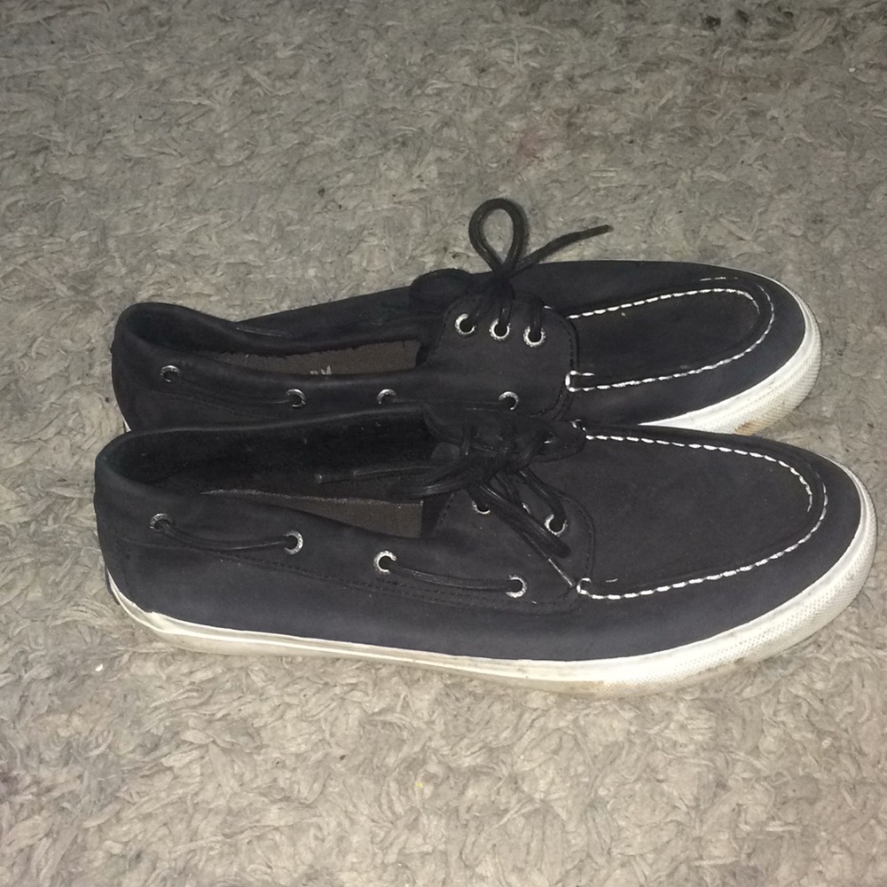 Sperry - Picture 2 of 3
